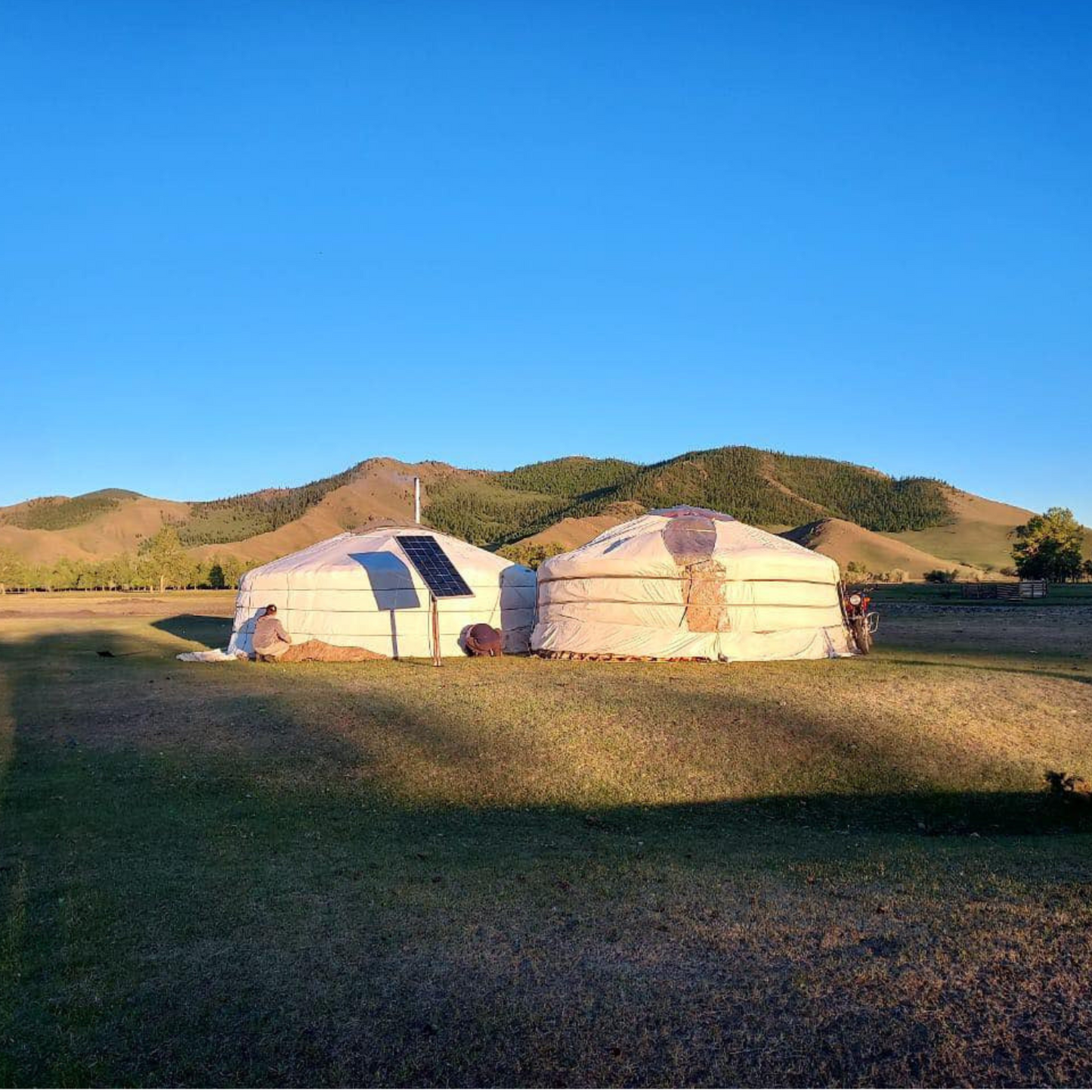 BEANIE + SCARF - Platinum Grey