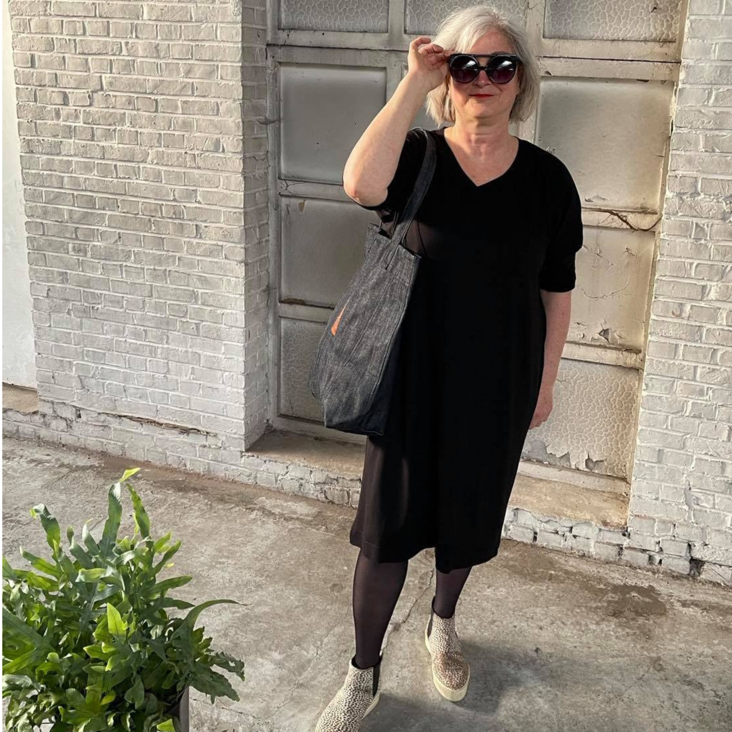 POINTY Dress - Pure Black - Made on demand