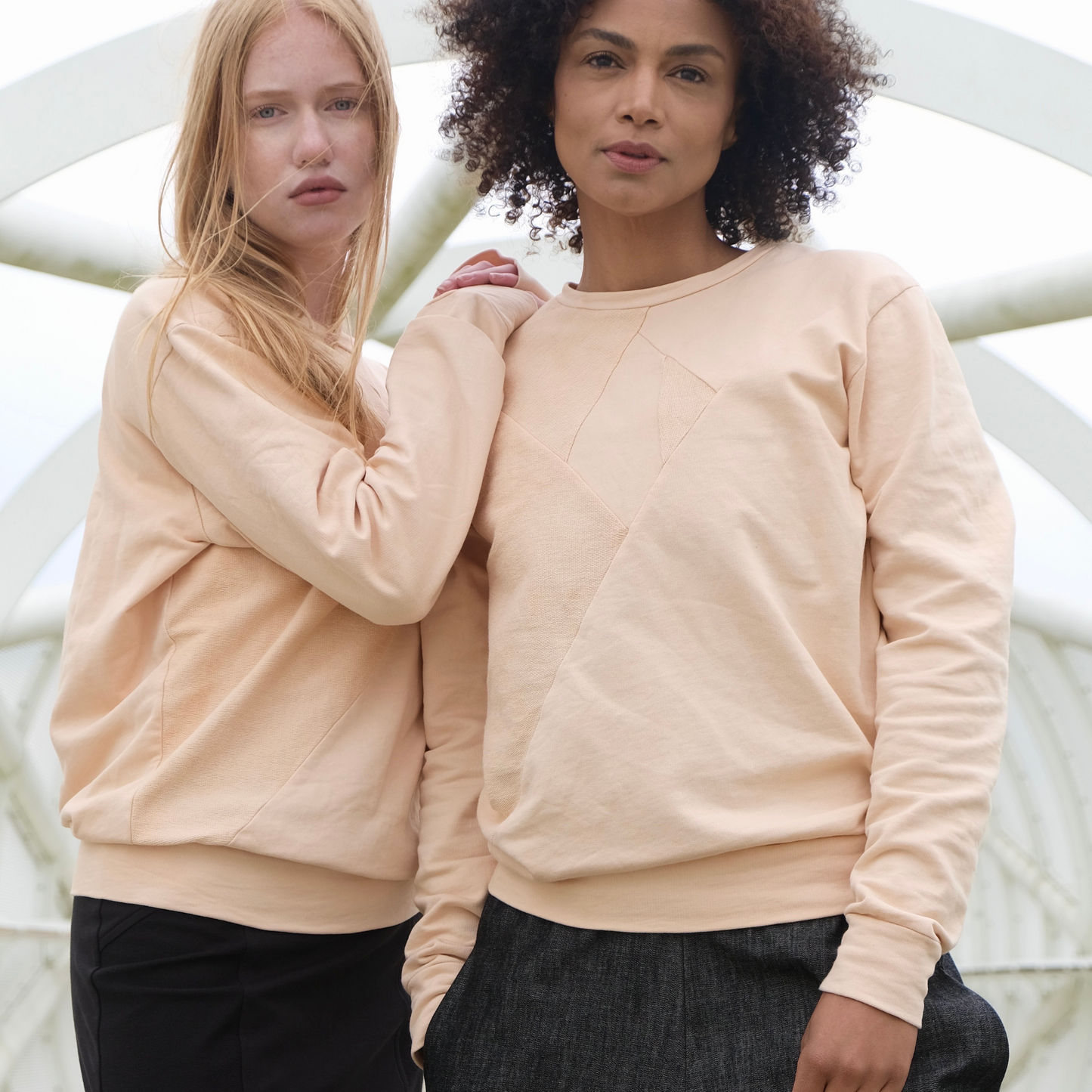 CRYSTAL CORAL Sweatshirt