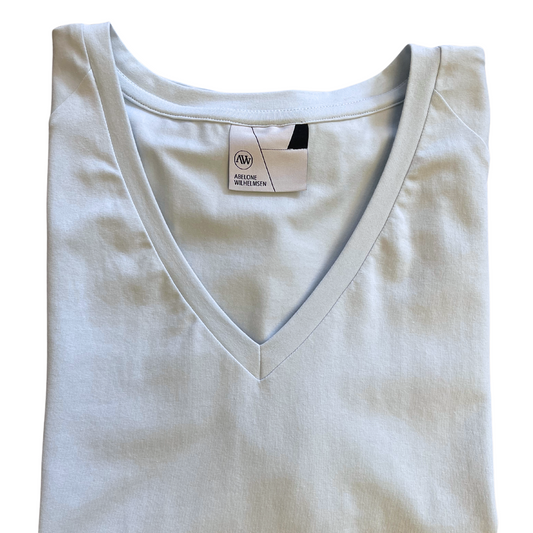 POINTY Blouse - V-neck - Soft Sky