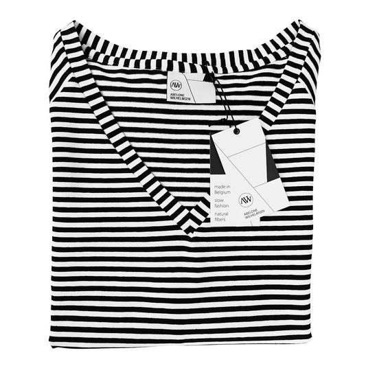 POINTY Blouse V-neck - Black White Stripes